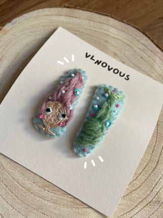 • Pro velký úspěch předešlé mořské víly jsem se rozhodla vám jí vrátit, jen trošku upravenou. ✨ Místo korálků je zdobená...